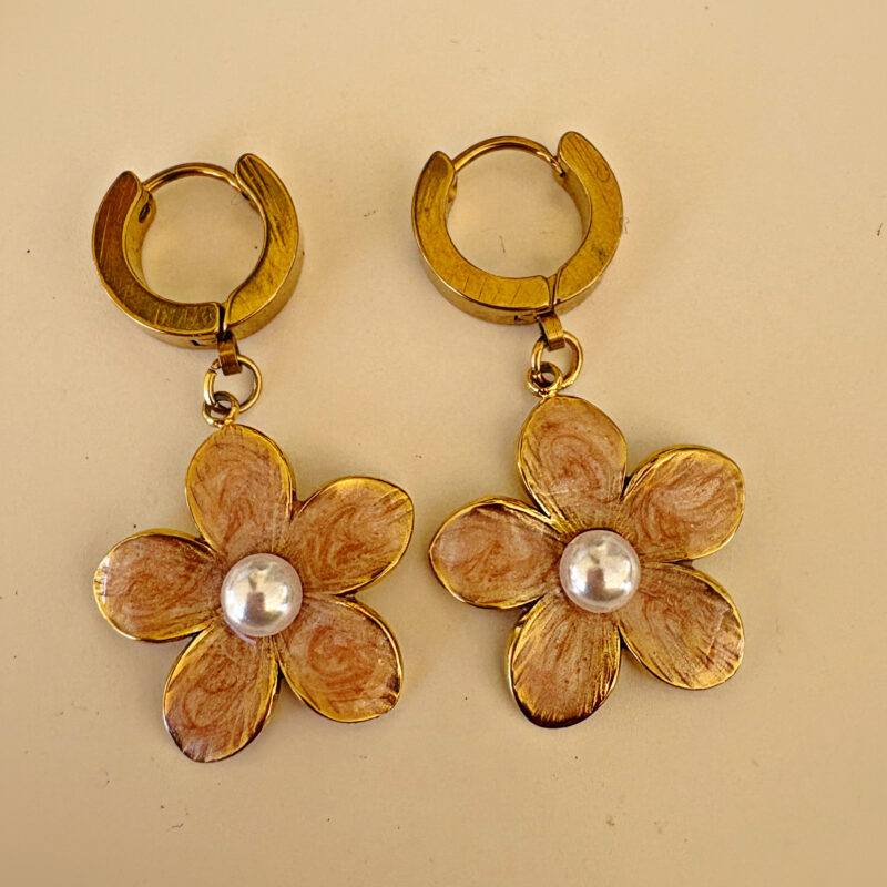 Beige flower hoops