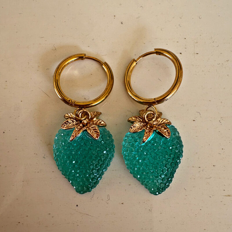 Blue strawberry hoops
