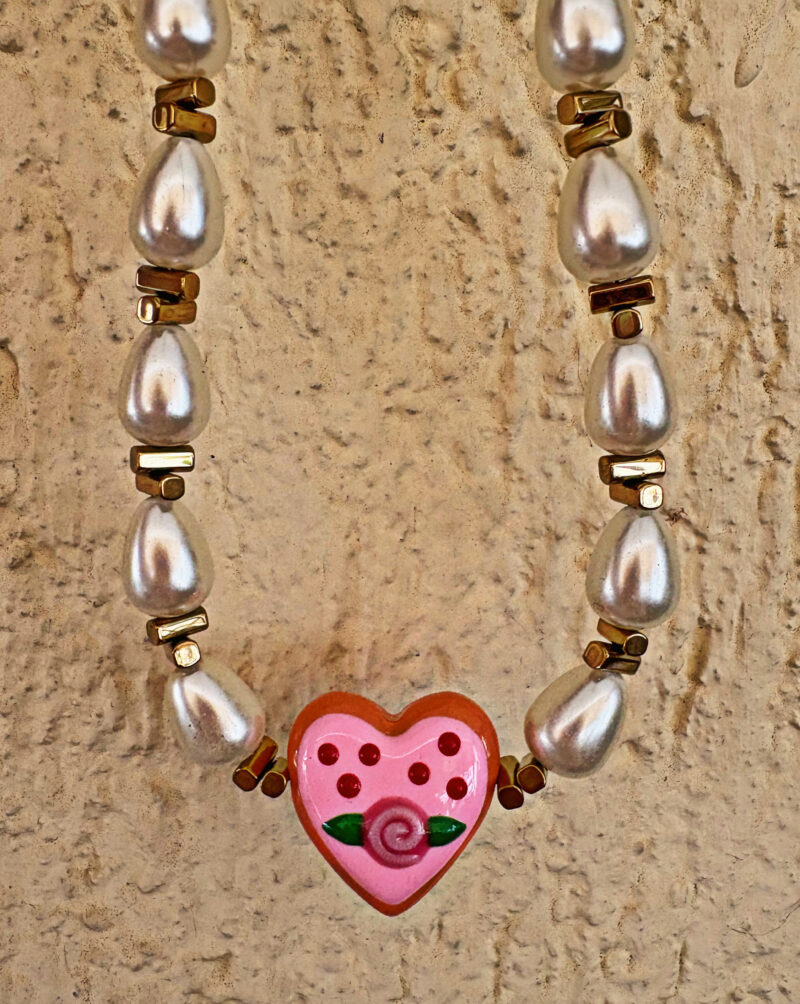 Heart shaped biscuit necklace - Image 2