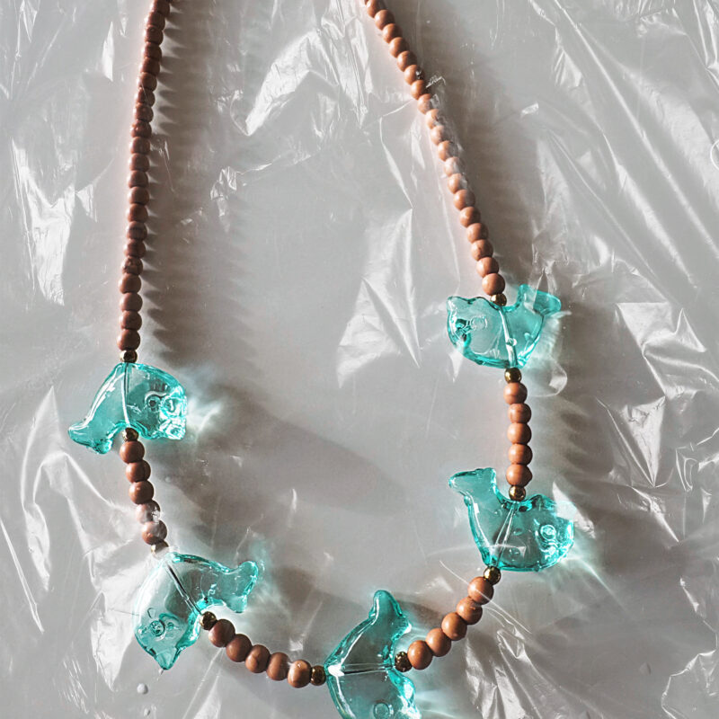 “Little dolphins” necklace