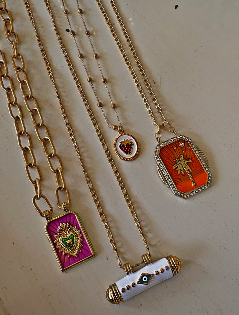 “Heart wants what it wants” necklace - Image 2