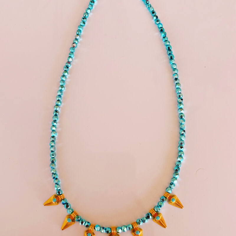 Metallic blues necklace